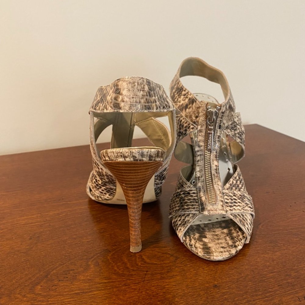 BCBG Girls Snakeskin Heels (Sz. 8.5)